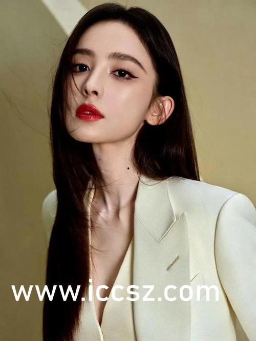 女星黑料女曝吃瓜网站,女星黑料曝光，吃瓜网站成焦点